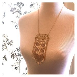Stella and Dot Avalon Fringe necklace
